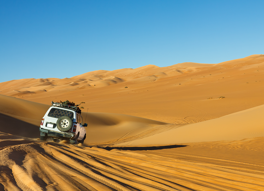 Remote vehicle desert image